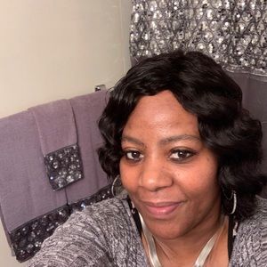 Meet your Posher, Verlena